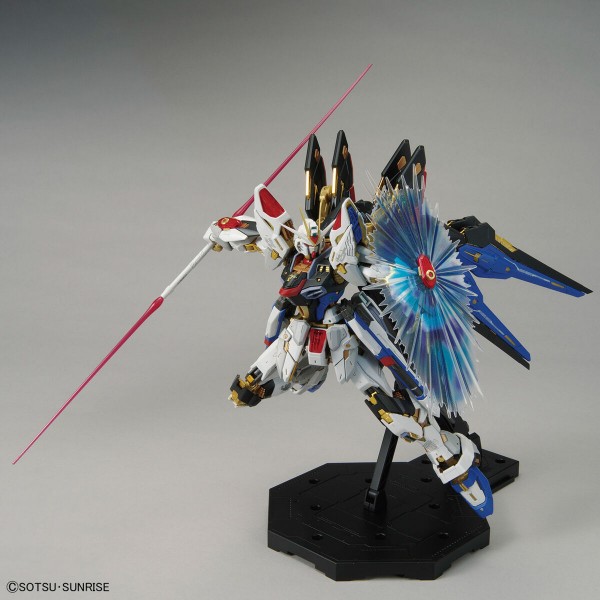 MGEX Strike Freedom - Canada Gundam